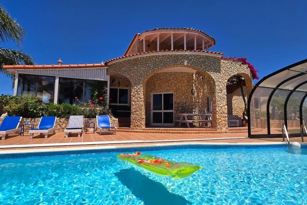 Villa Ania - Private With Pool&jacuzzi, 16 To 40 Pax