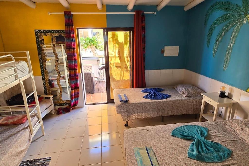 Ania - Private With Pool&jacuzzi, 16 To 40 Pax *