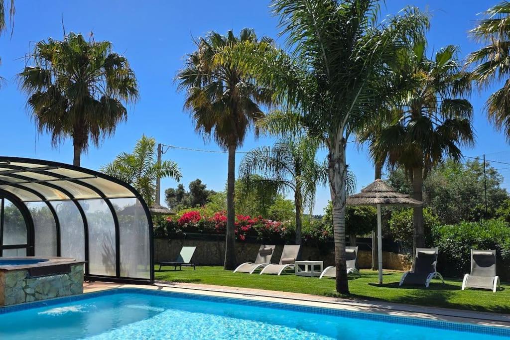 Ania - Private With Pool&jacuzzi, 16 To 40 Pax
